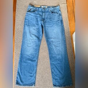 Ariat Men's M2 Relaxed fit classic Boot Cut Jeans size 38/34